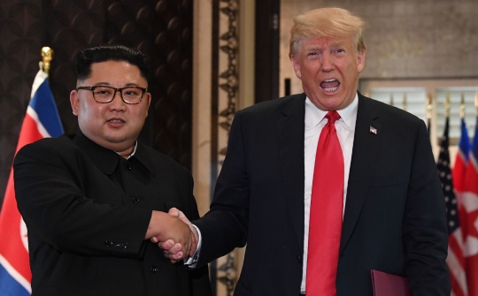 Tin ảnh: Ông Trump sẵn sàng gặp lại ông Kim