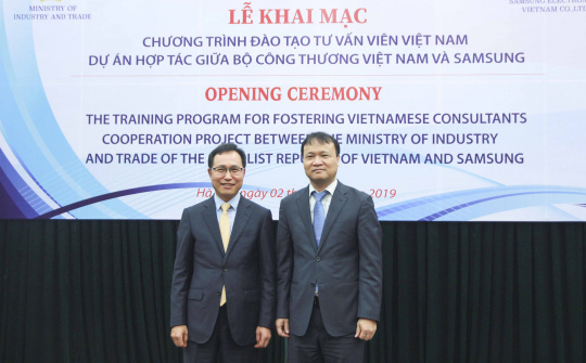 Bộ Công Thương tiếp tục hợp tác cùng Samsung đào tạo 100 chuyên gia tư vấn Việt