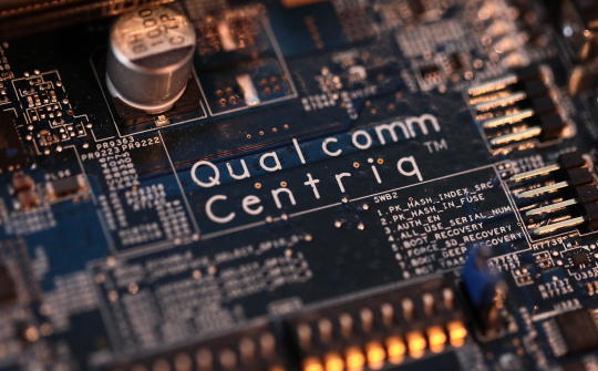 Thỏa thuận với Apple đẩy giá trị vốn hóa của Qualcomm vượt 96 tỷ USD