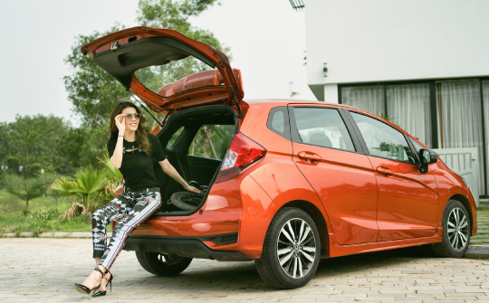 Honda Việt Nam bất ngờ khuyến mại khi mua xe Jazz đầu hè