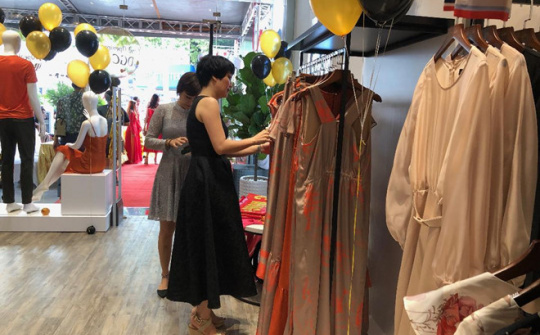 Đức Giang khai trương showroom thời trang đầu tiên tại TP. Hồ Chí Minh