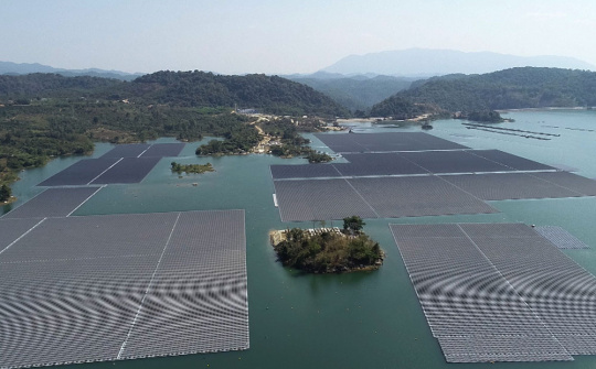 Nhà máy Điện mặt trời nổi hồ Đa Mi hòa lưới thành công