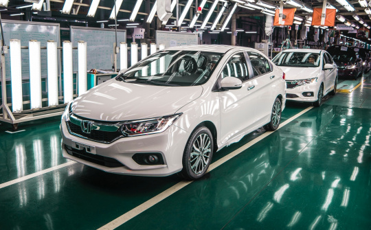 Nền công nghiệp xe hơi tại Mỹ đứng trước sự mất cân bằng sau quyết định của Tổng thống Donald Trump