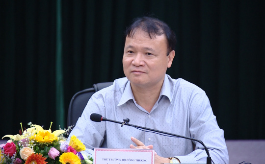 Dự trữ, cấp đông thịt lợn để bình ổn thị trường thực phẩm