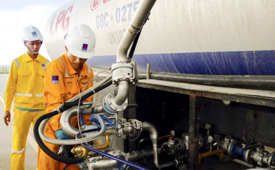 GPP Cà Mau xuất chuyến xe bồn LPG thứ 10.000 an toàn