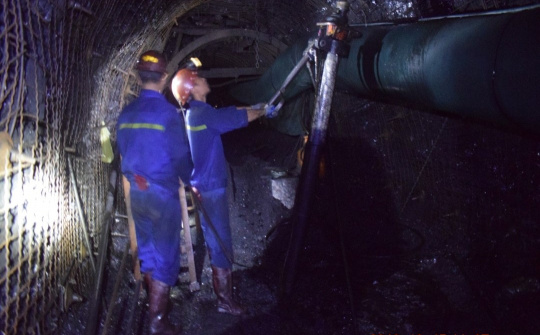 Than Thống Nhất: Tăng cường quản lý, sử dụng hệ thống thủy lực và hệ thống khí nén