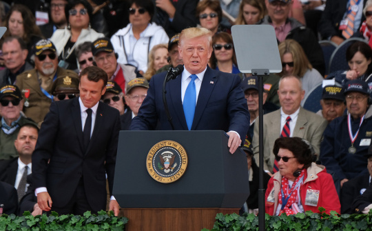 Tin ảnh: Tình cảm giữa Trump và Triều Tiên