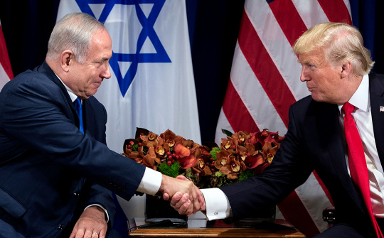 Tin ảnh: Món quà sinh nhật quý hiếm của Tổng thống Trump