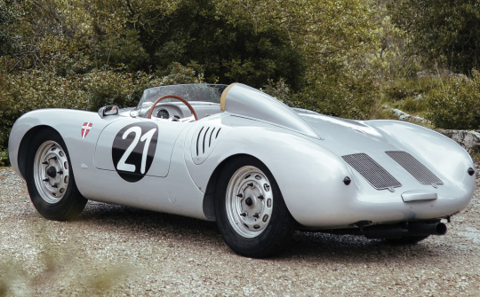 Hàng hiếm Porsche 50 năm tuổi vừa được chốt giá triệu đô