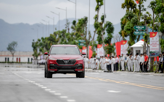 VinFast sắp bàn giao lô xe Lux A2.0 và Lux SA2.0 đầu tiên tới tay khách hàng
