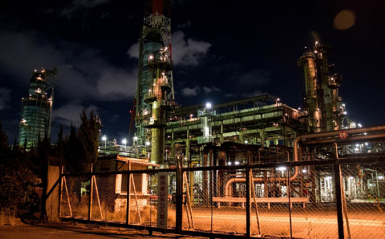JXTG (Nhật Bản) lên kế hoạch đóng cửa liên doanh nhà máy lọc dầu Osaka với Trung Quốc