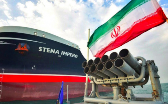 Quốc tế nổi bật: "Chơi rắn" với Iran