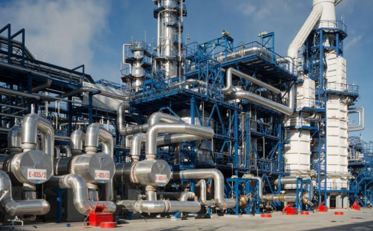 Gazprom Neft nâng cao năng lực sản xuất nhiên liệu có trị số octan cao