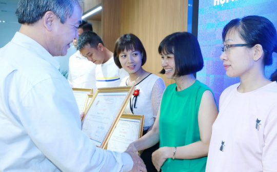 Petrolimex: Vinh danh 25 nhân viên bán hàng xuất sắc miền Bắc năm 2019