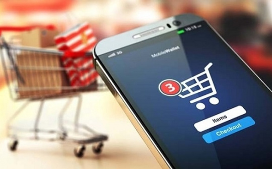 Người Việt chi bao nhiêu tiền cho hoạt động mua sắm trực tuyến?