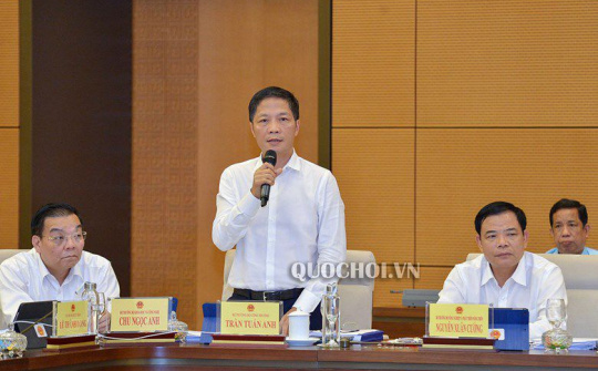 Bộ trưởng Trần Tuấn Anh trả lời chất vấn về kiểm soát chất lượng xăng dầu và cách xác định hàng hóa Việt Nam