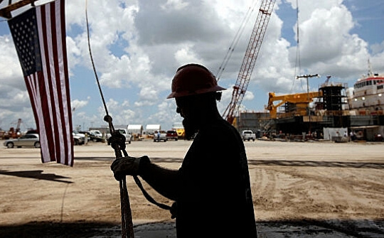 Mỹ sắp cạn kiệt tài nguyên dầu mỏ?