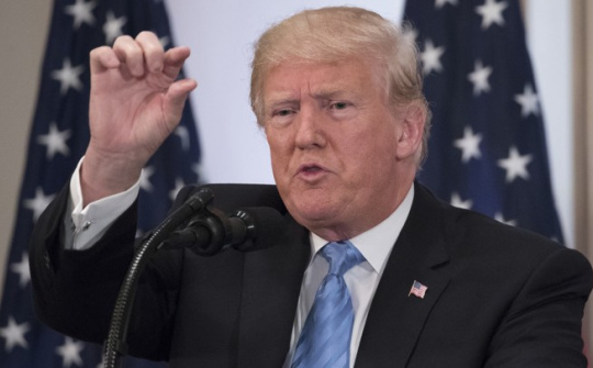 Quốc tế nổi bật: Lý do nào khiến ông Trump loại Huawei?