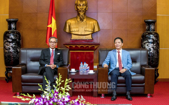 Hỗ trợ doanh nghiệp Việt quản lý rủi ro trong xuất nhập khẩu