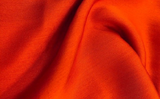 Teijin phát triển loại lụa dễ chăm sóc như polyester