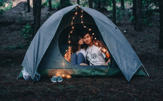 Không cần đi xa, ngay gần Hà Nội cũng có điểm cắm trại “sống ảo” tuyệt đẹp cho dịp nghỉ lễ
