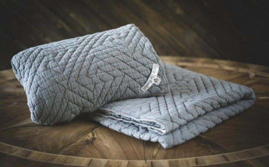 Chẳng lo già với chăn chống lão hóa