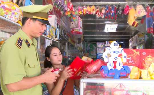 Mạnh tay xử lý đồ chơi trẻ em vi phạm chất lượng dịp Tết Trung thu