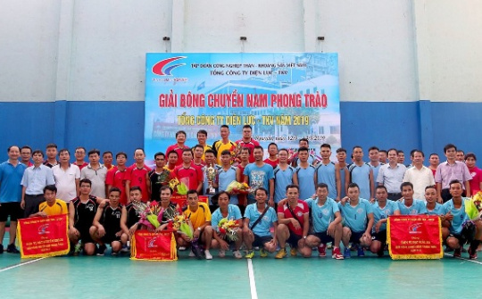 Sôi nổi Giải bóng chuyền phong trào Tổng công ty Điện lực - TKV năm 2019