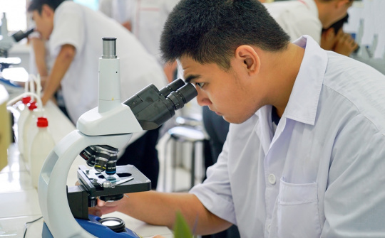 5 Nghị định, 1 Nghị quyết, đại biểu Quốc hội vẫn kêu "khó' về cơ chế tài chính cho nghiên cứu khoa học.