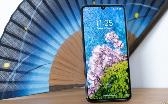 Top smartphone sạc nhanh, pin "trâu", giá dưới 8 triệu đồng