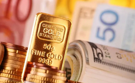 Giá vàng "dè dặt" khởi động tuần mới, vàng trong nước ở mức cao (23/9)