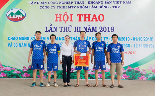 Sôi nổi giải bóng chuyền nam, nữ của Nhôm Lâm Đồng