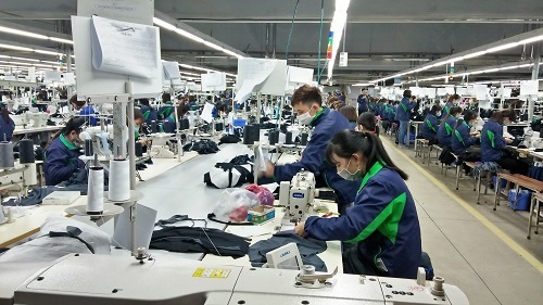 Luật Lao động (sửa đổi): Sắp xác quyết giờ làm thêm 300 hay 400 giờ/năm, lộ trình tăng tuổi nghỉ hưu "nhanh" hay "chậm"