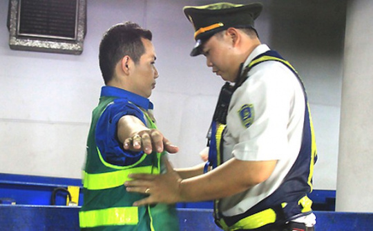 Uy hiếp an ninh hàng không: Từ ý thức hành khách và năng lực nhân viên hàng không