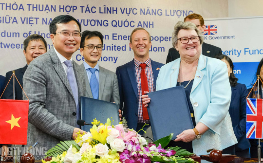 Việt - Anh hợp tác thúc đẩy tiết kiệm năng lượng hiệu quả