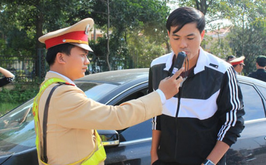 3 bộ vào cuộc ngăn chặn người sử dụng rượu bia điều khiển phương tiện giao thông