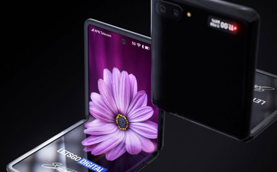 Galaxy Z Flip - Đẹp ngỡ ngàng "nàng tiên" mới của Samsung