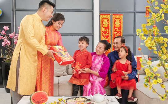 Phong tục trong ngày Tết cổ truyền: "Mùng ba Tết thầy"