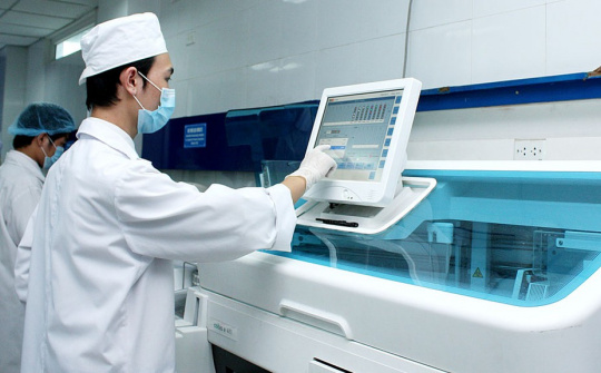 Sẽ tiếp tục điều chỉnh giá dịch vụ khám bệnh, chữa bệnh