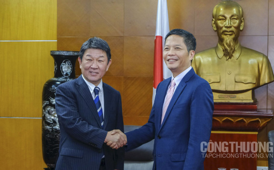 Bộ trưởng Trần Tuấn Anh tiếp và làm việc với Bộ trưởng Bộ Ngoại giao Nhật Bản MOTEGI Toshimitsu