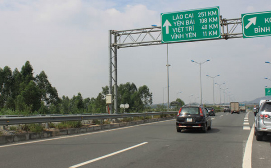 “Kích cầu” vào hạ tầng để thu hút đầu tư FDI