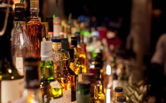 Cập nhật hướng dẫn thủ tục hải quan nhập khẩu rượu