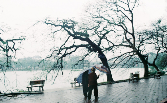 Thời tiết 15-10: Bão số 7 suy yếu thành áp thấp nhiệt đới, miền Bắc trời lạnh