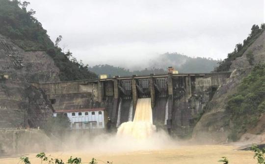 Lũ lớn, Thủy điện Hố Hô vẫn an toàn