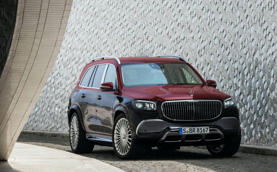 Mercedes-Maybach GLS 600 4MATIC 2021 có giá gấp đôi GLS 450, ngang ngửa Bentley Bentayga