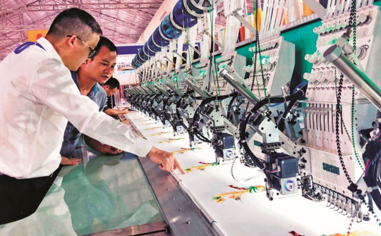 Cơ hội thúc đẩy ngành công nghiệp hỗ trợ tại Hội chợ HSIF 2020