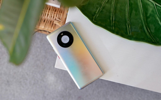 Vua nhiếp ảnh Huawei Mate 40 Pro chính thức ra mắt