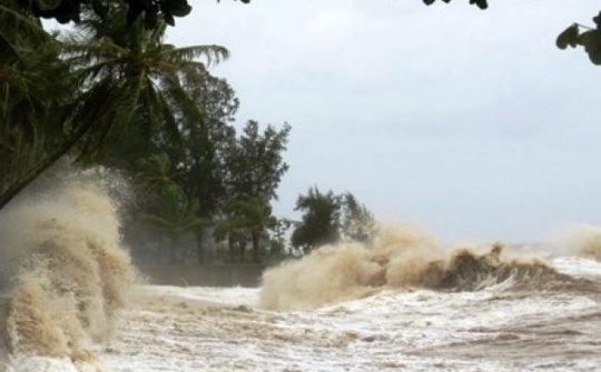 Thời tiết 27-10: Miền Trung đối mặt cơn bão mạnh nhất năm