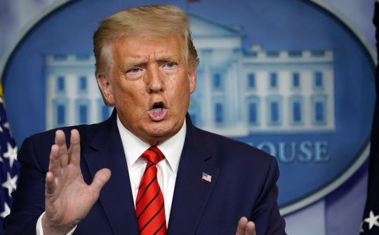 [Quốc tế nổi bật] Ông Trump bóc mẽ đối thủ