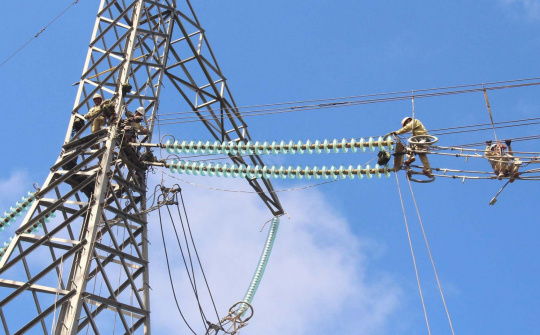 Đẩy nhanh tiến độ hoàn thành dự án đường dây 500KV mạch 3